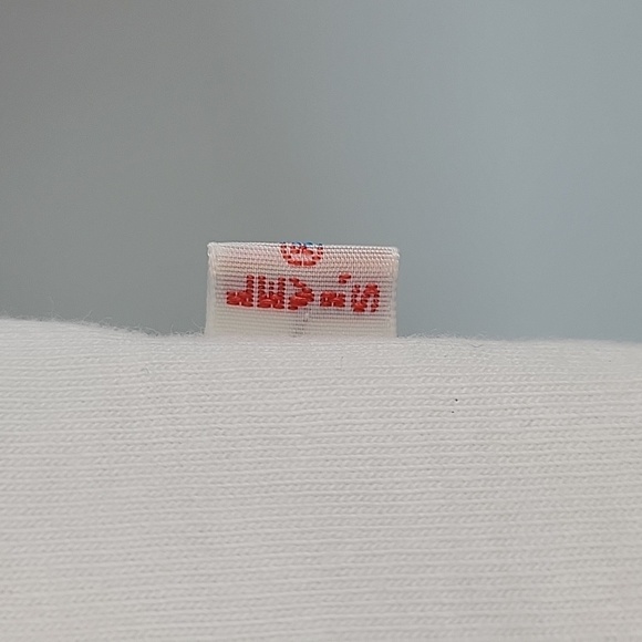 Levi's x The Simpsons janey bue ringer t-shirt in white - Picture 6 of 9